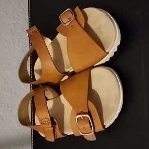 Like New Cat & Jack Sandals